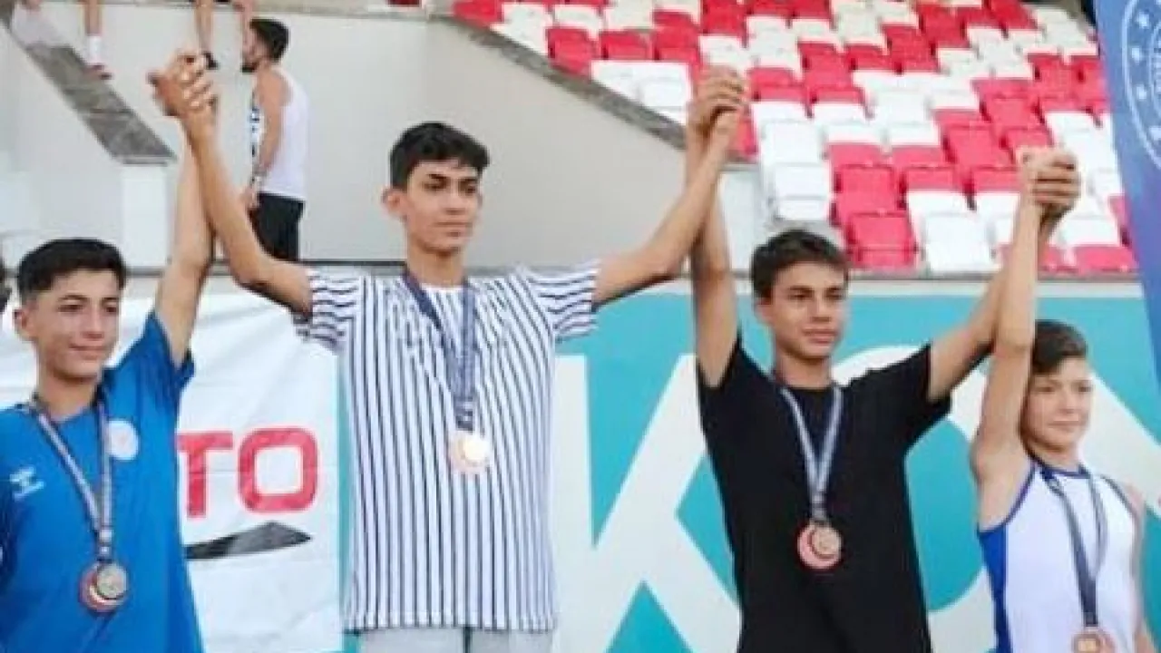 Kayserili atlet Türkiye Şampiyonası’ndan altın madalyayla döndü