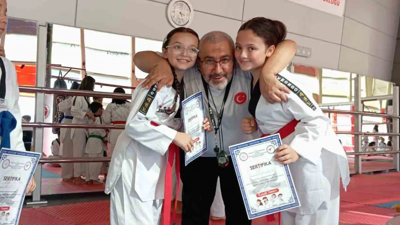 Kayseri’de Taekwondo kuşak terfi töreni yapıldı